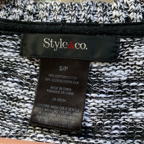 Sz Sml Style & Co Boho bell sleeve pullover. - Picture 7 of 7